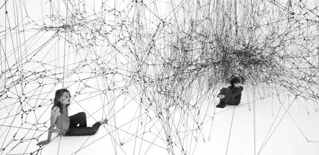 Tomás Saraceno, 14 Billions (Working Title), 2010. Installatonsansicht Bonniers Konsthall, Stockholm