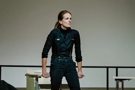 Szene aus dem Theaterstück Monika Haeger - inside stasi