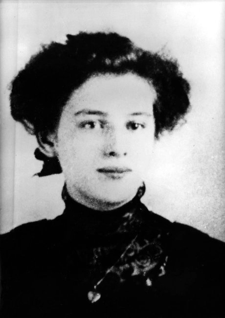 Schwarz-weiß-Porträt von Klara Heydebreck