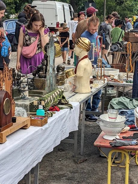 RIESENFLOHMARKT