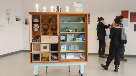 Cabinet of Waves, Heike Zappe, 2025