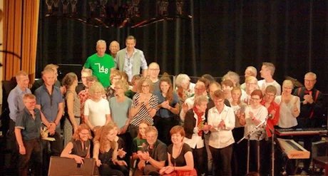 Auftritt von Musiker:innen