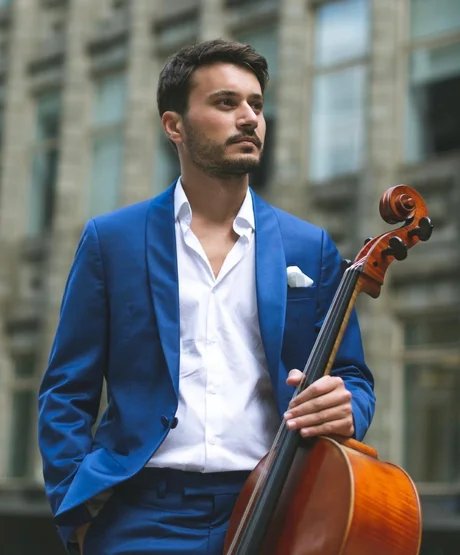 Cellist Idlir Shyti