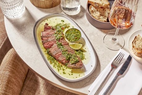 Felicitas Then Nyx Hotel Koepenick Goedke 190326 Flank Steak 0028 V1