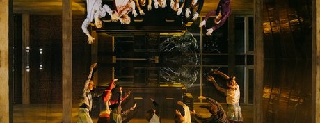 "Run Time Anomaly" von Simon Steen-Andersen mit der Jugendtanzcompany Sasha Waltz & Guests
