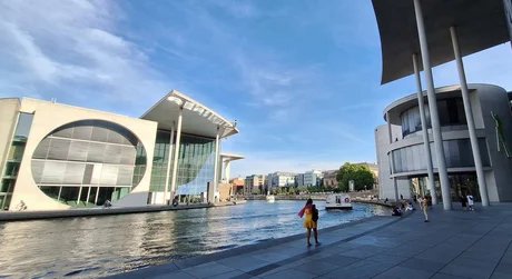 Führung Rundgang Regierungsviertel Reichstag