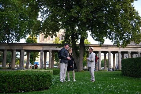 Führung Rundgang Berlin Unter den Linden 