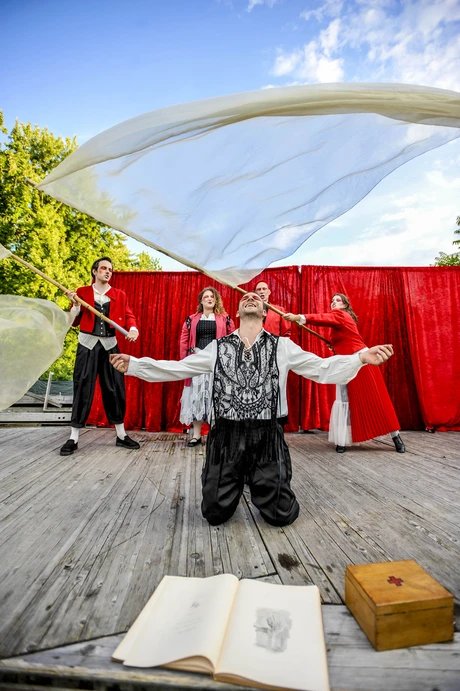 Globe Berlin: Urfaust