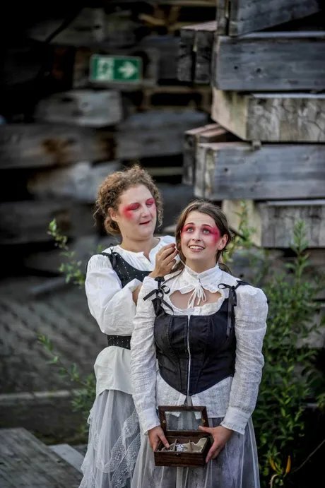 Globe Berlin: Urfaust
