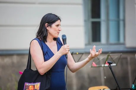 Petra Anders während der Langen Nacht der Wissenschaften 2025