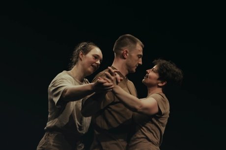 Triority Circus: SHROUDED