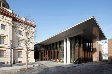 Sammlung Scharf-Gerstenberg, Außenansicht, Schloßstraße 70 