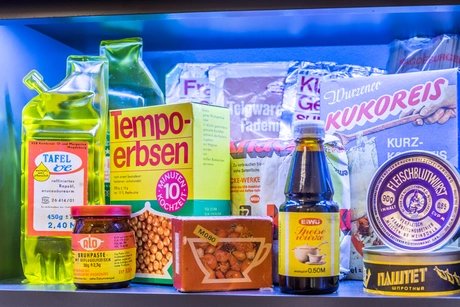 Verschiedene DDR-Produkte