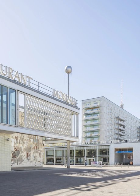 Café Moskau und Landpavillon im Wohngebiet Karl-Marx-Allee, Berlin, 2026, Architekturen: Kollektiv Josef Kaiser