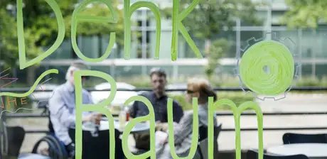 Zeit & Zeitlichkeit – ein DenkRaum des Forschungscampus Dahlem