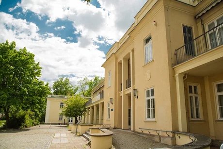 Tour Baukunst zwischen Gotik, Barock und DDR-Moderne