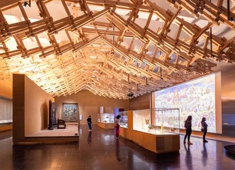 Ansicht der vom chinesischen Architekten Wang Shu gestalteten Deckenkonstruktion