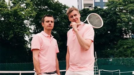 Schund und Asche - mit Moritz Neumeier und Till Reiners