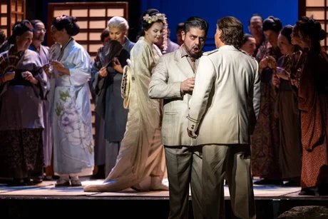 Madama Butterfly 