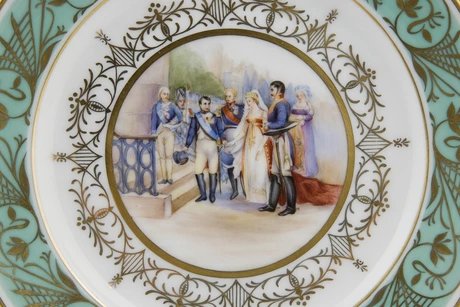 Königliche Porzellanmanufaktur Berlin: Teller mit der Darstellung der Begegnung von Luise und Napoleon, Detail, um 1840 © SPSG / Franca Wohlt