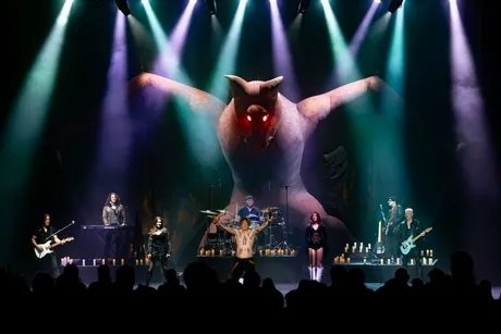 Celebrating Meat Loaf' - The Neverland Express with Andrew Polec
