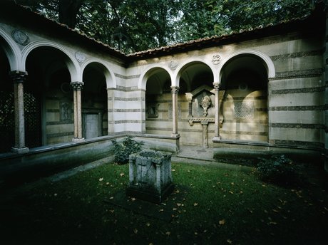 Klosterhof im Park Glienicke