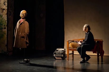 ZweitZeuge - Opa war ein Nazi: Ein Theaterstück von und mit Ilka Vierkant