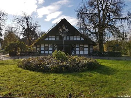Tour Draußen in Dahlem