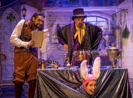 Kinder- und Familientheater Coq au Vin: Es war einmal ein Zaubersmann