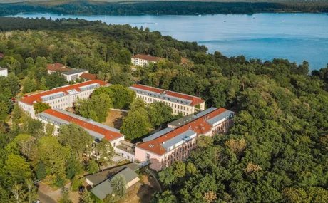 Gelände Gemeinschaftskrankenhaus_Luftbild 