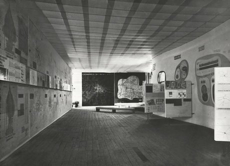 Ausstellungsansicht Berlin plant, Berliner Schloss, 1946