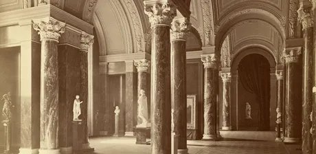 Blick in die Säulenhalle der Nationalgalerie, 1879