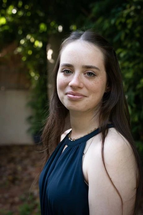 Noa Kapelyushnik️alicia Shahaf (002)