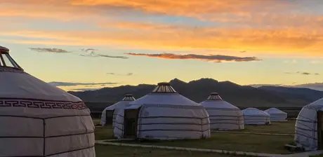 Mongolische Jurten im Orchon Tal