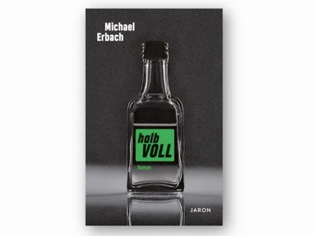 Buchcover "Halb Voll" von Michael Erbach