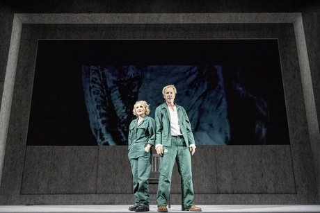 Fremder als der Mond