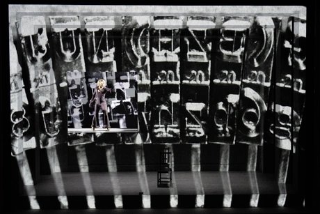 Fremder als der Mond