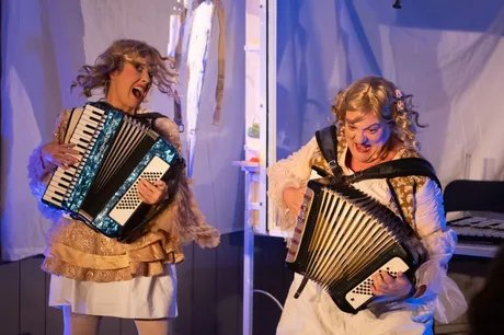 genid-f342301f14474fc8842de2d7e60cbf847042029-b12