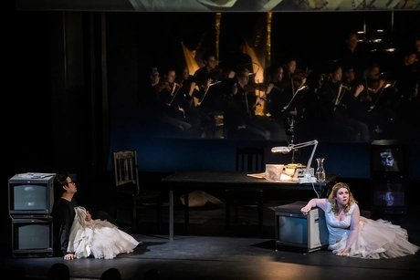 Christina Nilsson als Aida, SeokJong Baek als Radames