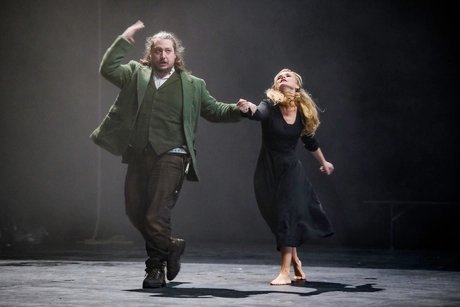 Robert Watson als Erik, Vida Miknevičiūtė als Senta
