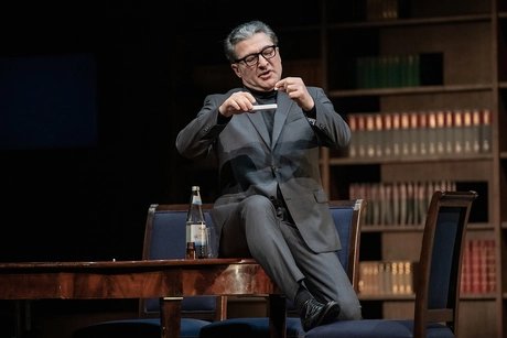 Michael Bachtadze als Paolo Albiani