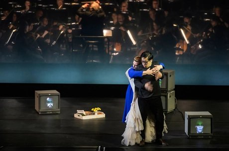 Judit Kutasi als Amneris, SeokJong Baek als Radames
