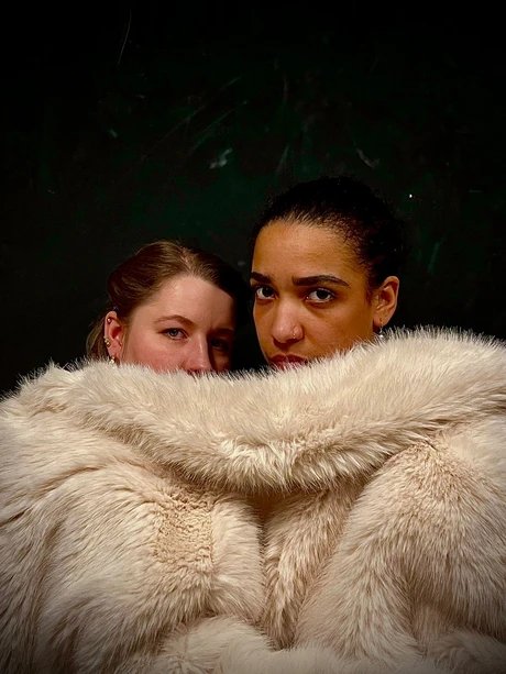 Billie & Maria