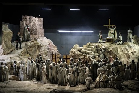 u. a. Thomas Blondelle als Parsifal, Stephen Milling als Gurnemanz