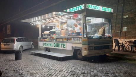 Veranstaltungen in Berlin: Katerina Poladjan. Ancora un dialogo di Roma