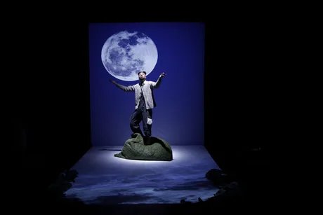 Moonflavoured Mountains  - Porträtperformance Sisi Bo'wale