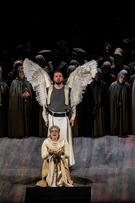 David Butt Philip als Lohengrin, Jennifer Davis als Elsa