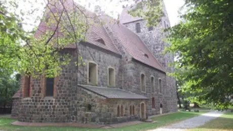 Veranstaltungen in Berlin: Open-Air-Konzert neben der Dorfkirche Marienfelde