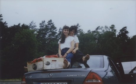 FLIEGENDE EIER VON SARAJEVO