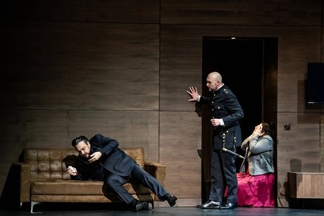 George Petean als Simon Boccanegra, Attilio Glaser als Gabriele Adorno, Maria Motolygina als Maria / AmeliaBettina Stöß